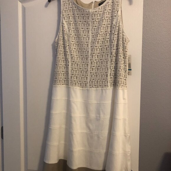 Sharagano Zipper Back Lined Crochet Dress Ivory/Taupe Size 16 NWT - Picture 3 of 9